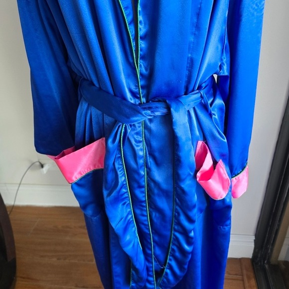 Victoria's Secret Royal Blue Satin Robe Pink Trim Small - Picture 8 of 8